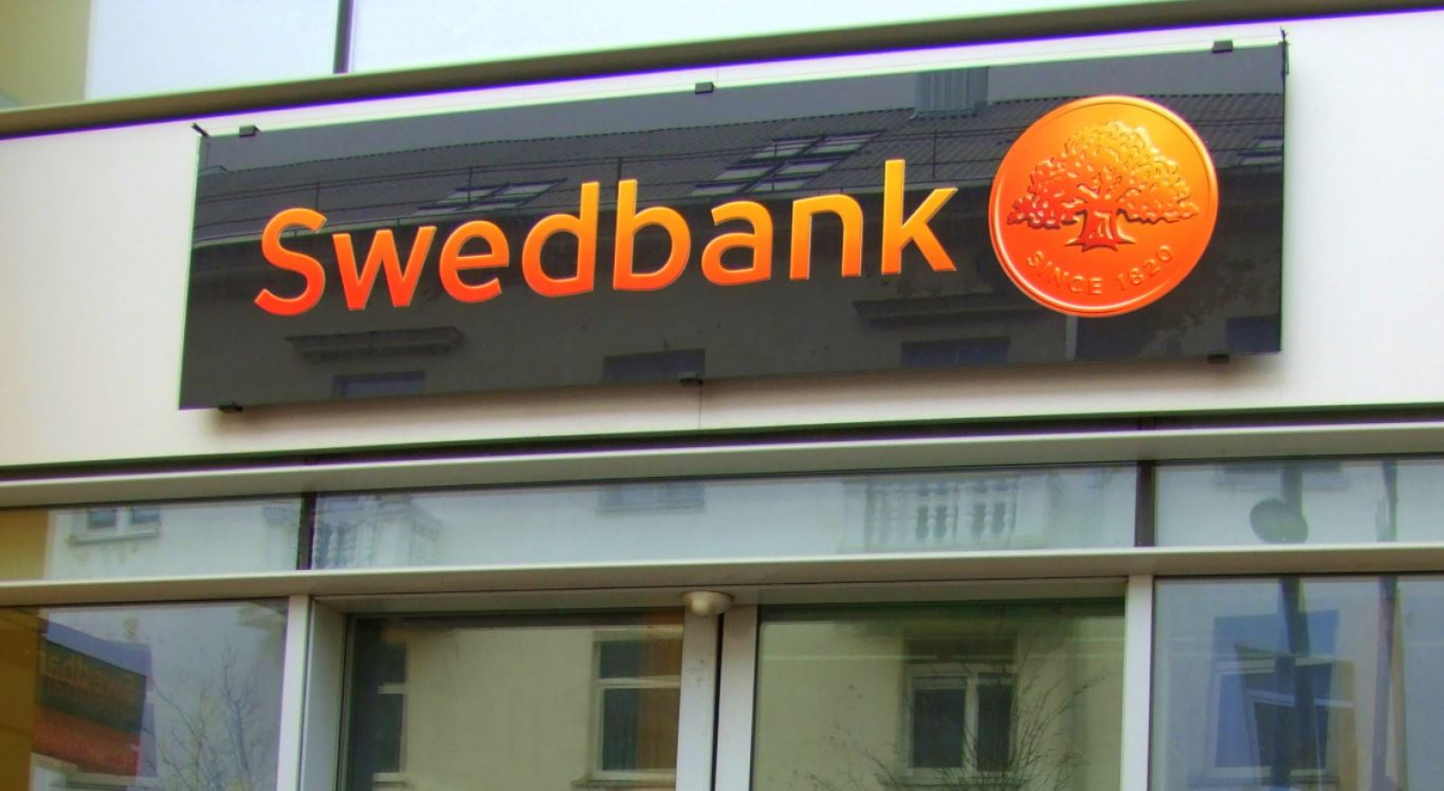 Swedbank Döms För Obefogad Uppsägning Av Widar Nords Konto | Fria Tider